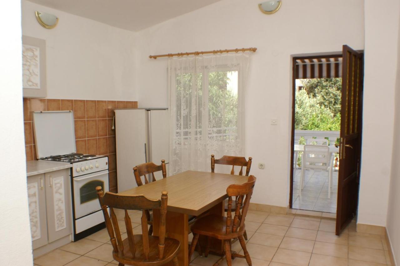 Apartments By The Sea Grebastica, Sibenik - 4207 Zewnętrze zdjęcie